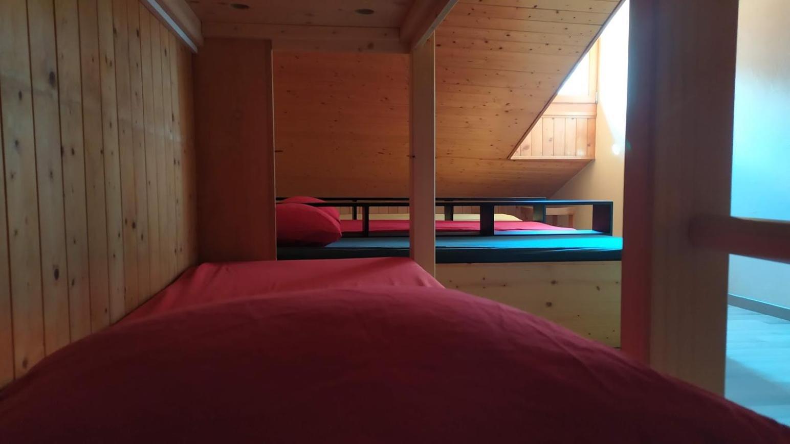 Petit Velan - Coworking & Coliving Bourg-Saint-Pierre Exterior foto